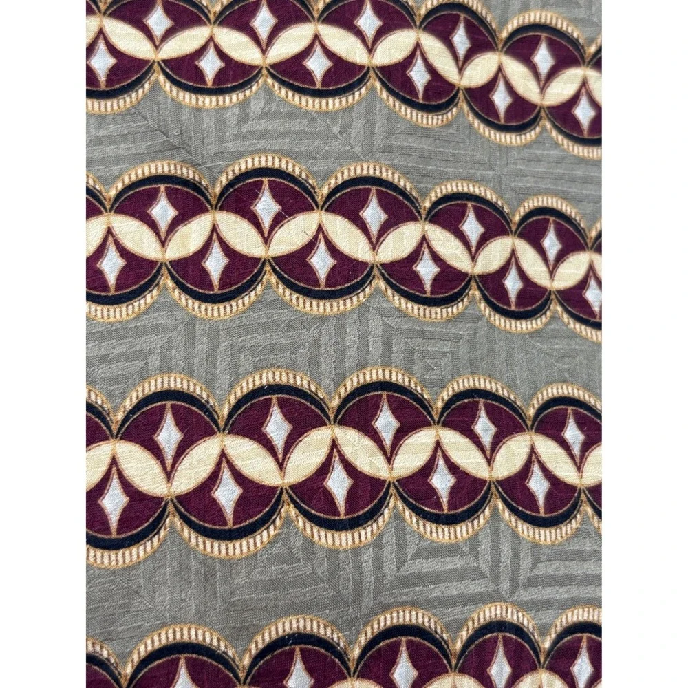 Bill Blass Black Label Silk Art Deco Chain Medallion Designer Necktie